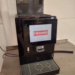 machine à café entièrement automatique Franke
